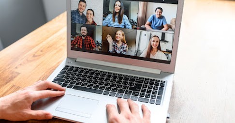 6-8 Mal im Monat Co-Working Space via Zoom. Setze direkt um in gemeinsamer Energie.